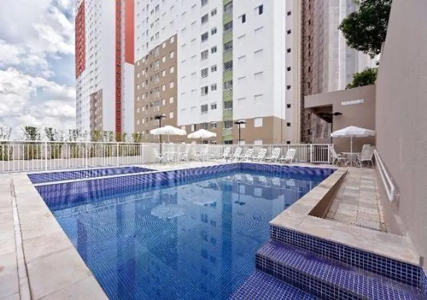 Foto 1 de Apartamento com 2 Quartos à venda, 43m² em Canhema, Diadema