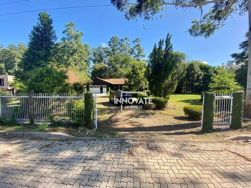 Foto 1 de Fazenda/Sítio com 3 Quartos à venda, 300m² em Vila Rosa, Dois Irmãos