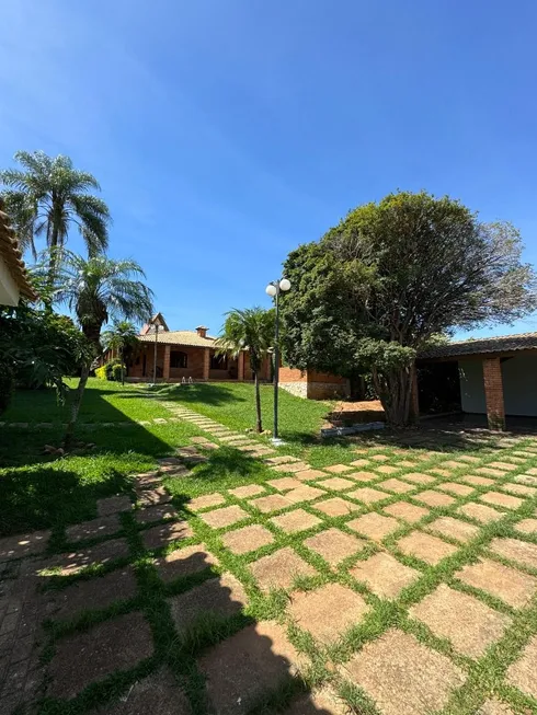 Foto 1 de Fazenda/Sítio com 5 Quartos à venda, 550m² em Jardim Boa Vista, Jundiaí