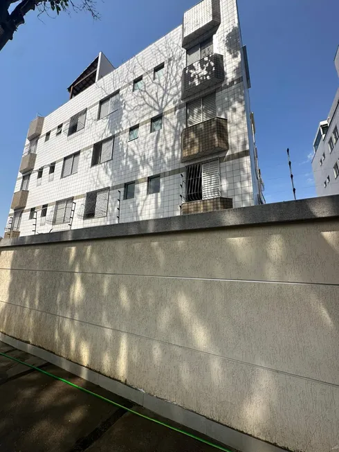 Foto 1 de Cobertura com 3 Quartos à venda, 170m² em Itapoã, Belo Horizonte