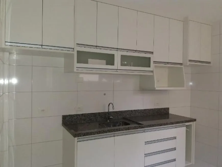 Foto 1 de Apartamento com 1 Quarto para alugar, 40m² em Bangu, Santo André