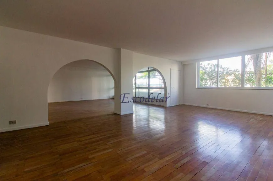 Foto 1 de Apartamento com 3 Quartos à venda, 341m² em Bela Vista, São Paulo