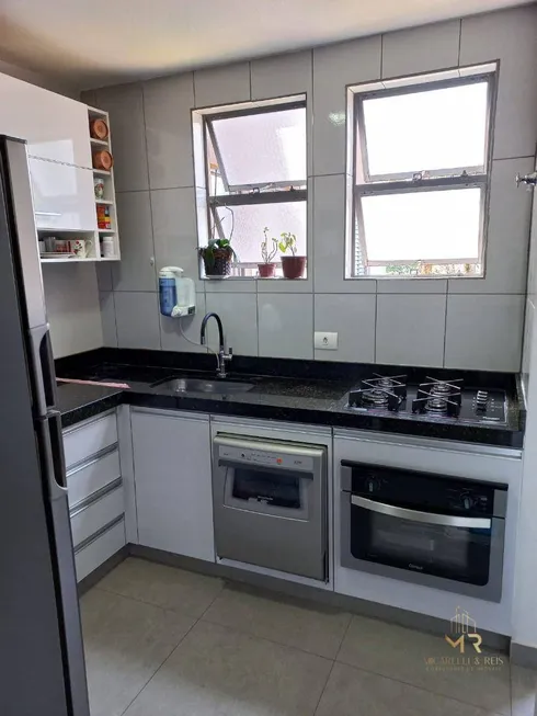 Foto 1 de Apartamento com 3 Quartos à venda, 69m² em Centro, Londrina