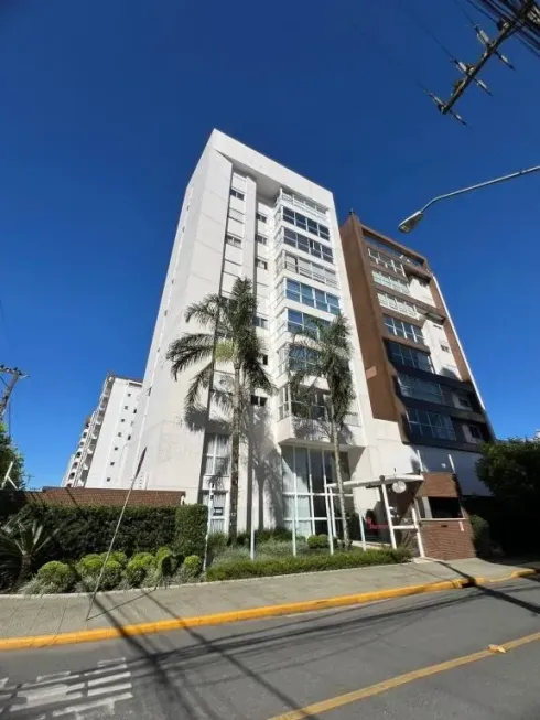 Foto 1 de Apartamento com 4 Quartos para alugar, 153m² em América, Joinville