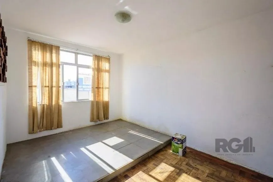 Foto 1 de Apartamento com 2 Quartos à venda, 66m² em Medianeira, Porto Alegre