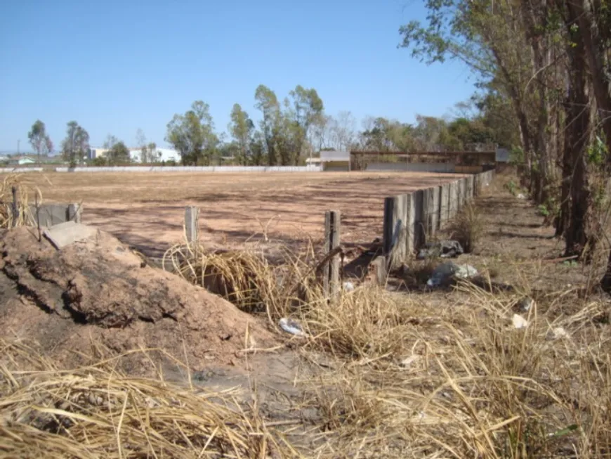 Foto 1 de Lote/Terreno à venda, 450m² em Nova Esperança, Cuiabá