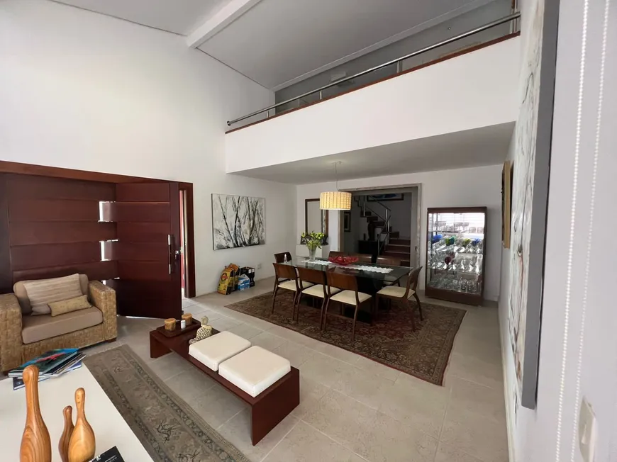 Foto 1 de Casa com 4 Quartos à venda, 479m² em Stella Maris, Salvador