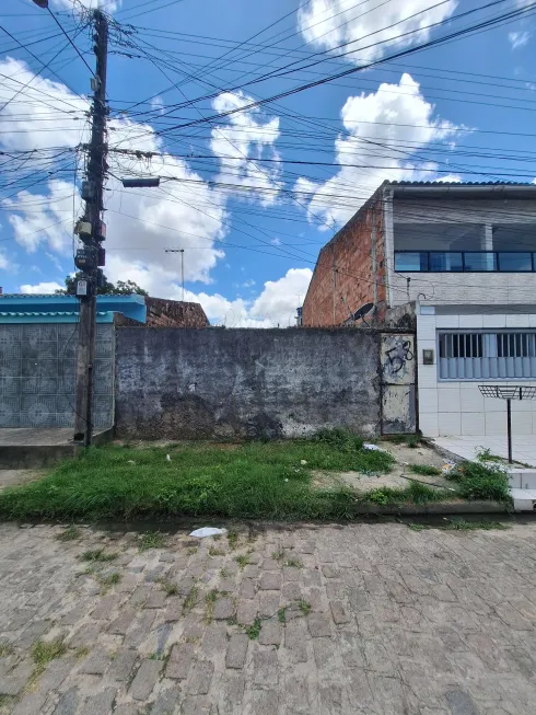 Foto 1 de Lote/Terreno à venda, 120m² em Clima Bom, Maceió