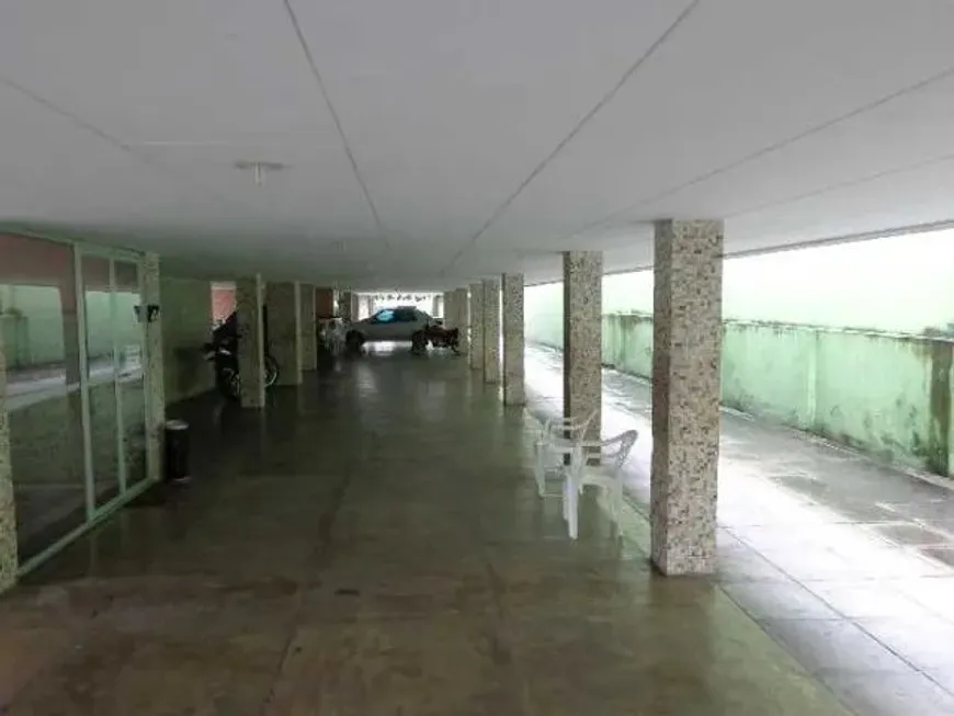 Foto 1 de Apartamento com 3 Quartos para alugar, 120m² em Arruda, Recife