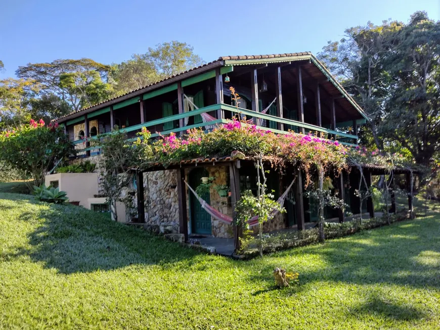 Foto 1 de Casa com 4 Quartos à venda, 203m² em Ramada, Miguel Pereira