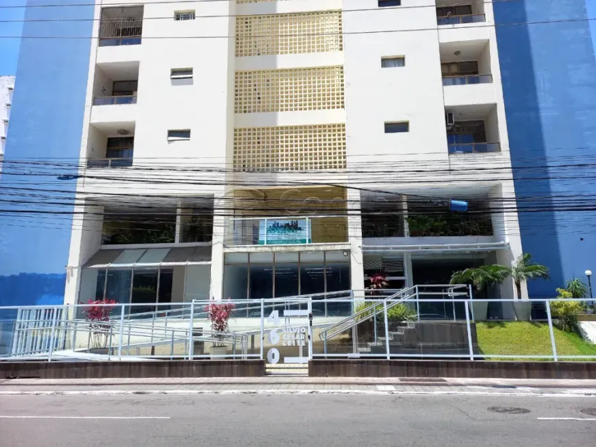 Foto 1 de Apartamento com 3 Quartos à venda, 143m² em Centro, Aracaju