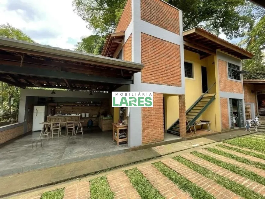 Foto 1 de Casa com 3 Quartos à venda, 364m² em Granja Viana, Cotia