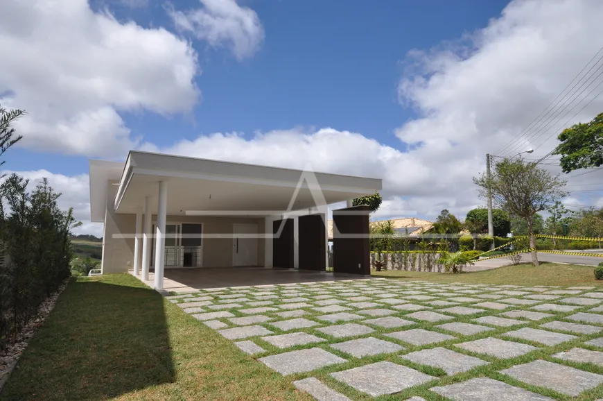 Foto 1 de Casa de Condomínio com 6 Quartos para alugar, 500m² em Condomínio Residencial Santa Helena , Bragança Paulista