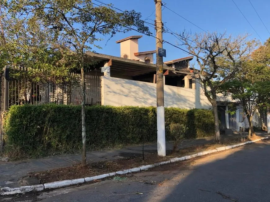 Foto 1 de Casa com 3 Quartos à venda, 386m² em Parque Continental, São Paulo