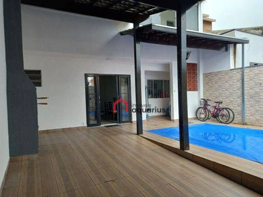 Foto 1 de Casa com 2 Quartos à venda, 200m² em Residencial Santa Paula, Jacareí