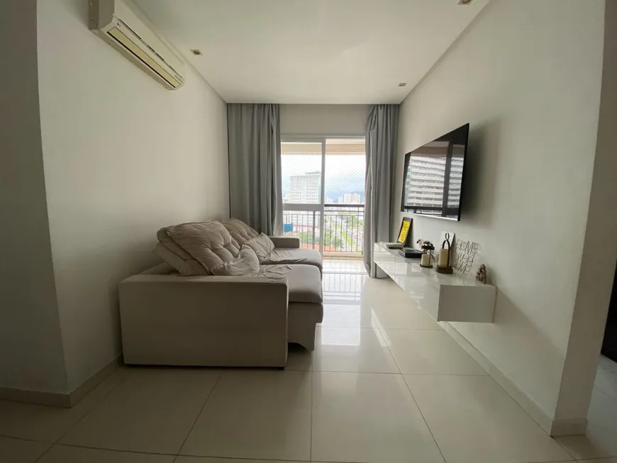 Foto 1 de Apartamento com 2 Quartos à venda, 62m² em Gonzaga, Santos