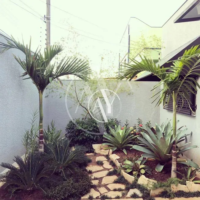 Foto 1 de Sobrado com 4 Quartos à venda, 185m² em Vila João Jorge, Campinas