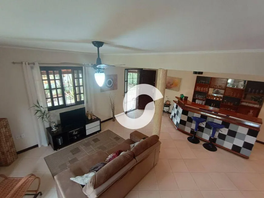 Foto 1 de Casa com 3 Quartos à venda, 247m² em Barroco, Maricá