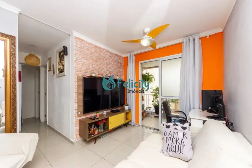 Foto 1 de Apartamento com 3 Quartos à venda, 66m² em Vila Guedes, São Paulo