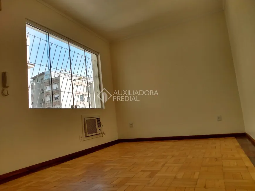 Foto 1 de Apartamento com 3 Quartos à venda, 82m² em Petrópolis, Porto Alegre