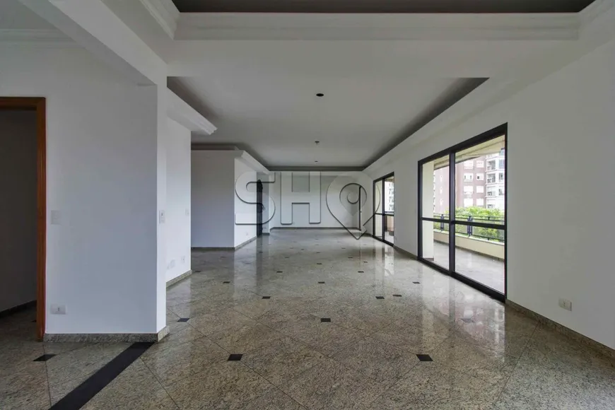 Foto 1 de Apartamento com 3 Quartos à venda, 310m² em Aclimação, São Paulo