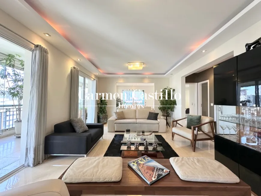 Foto 1 de Apartamento com 3 Quartos para alugar, 239m² em Brooklin, São Paulo