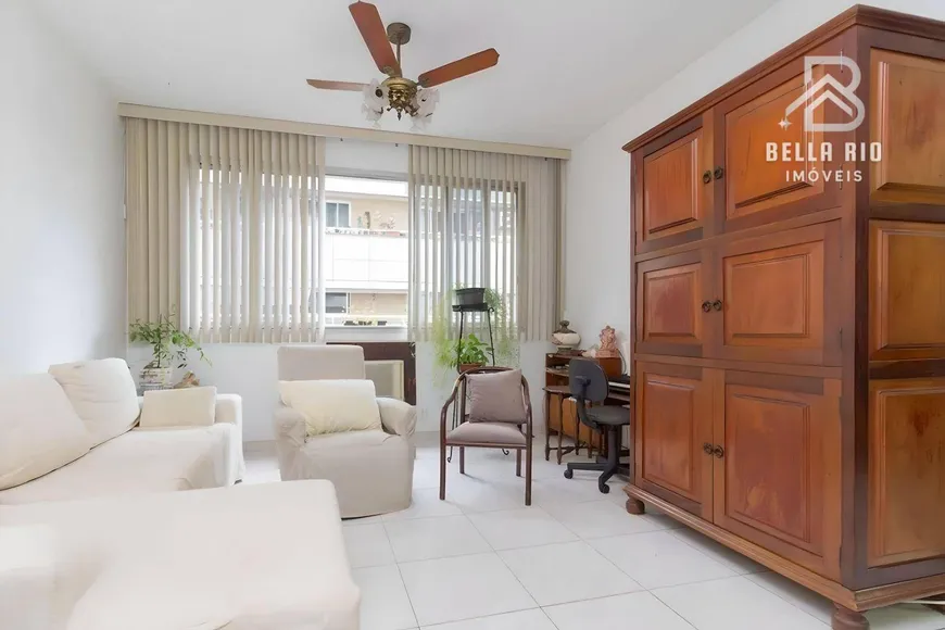 Foto 1 de Apartamento com 3 Quartos à venda, 112m² em Lagoa, Rio de Janeiro