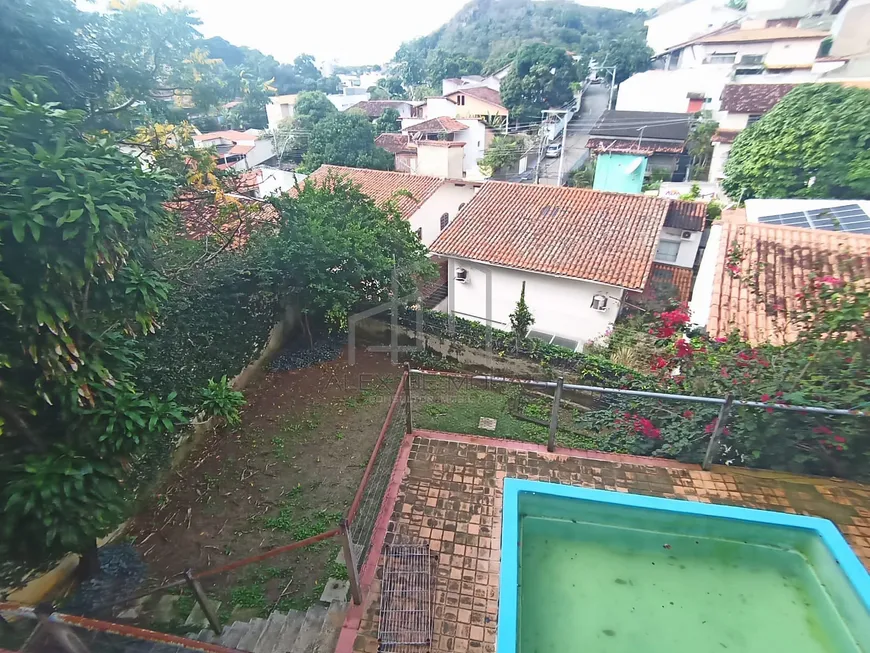 Foto 1 de Casa com 4 Quartos à venda, 380m² em Fradinhos, Vitória