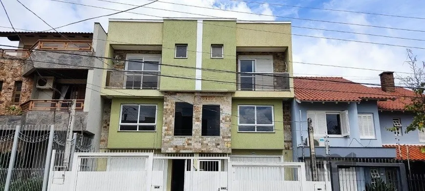 Foto 1 de Casa com 3 Quartos à venda, 161m² em Morro Santana, Porto Alegre