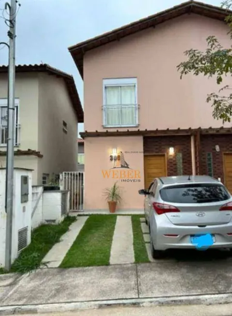 Foto 1 de Casa de Condomínio com 2 Quartos à venda, 60m² em Chácara Rincao, Cotia