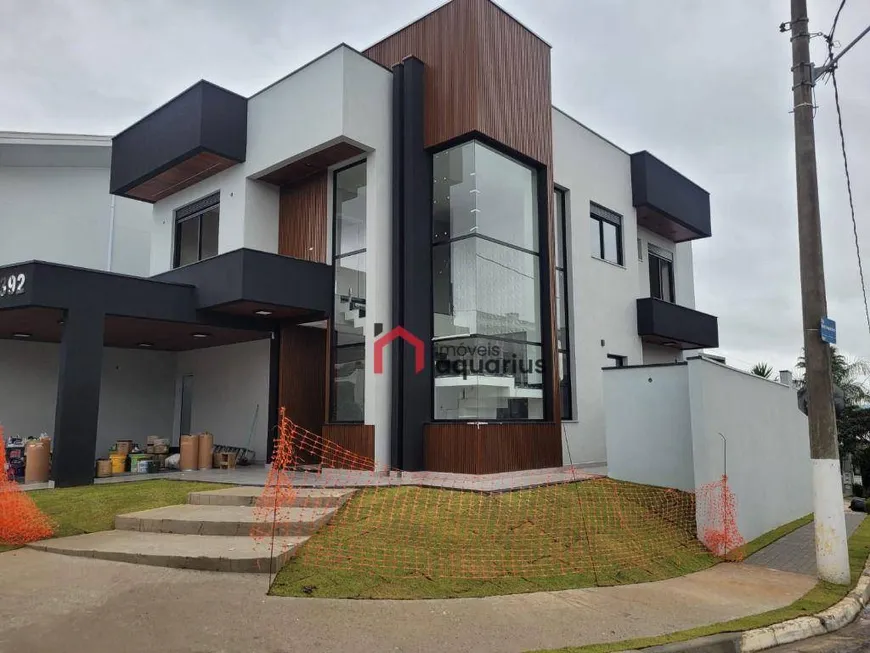 Foto 1 de Casa de Condomínio com 4 Quartos à venda, 270m² em Urbanova, São José dos Campos