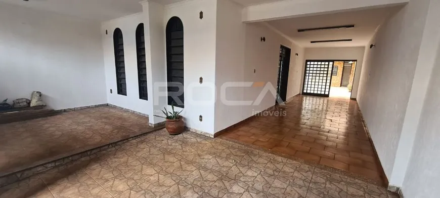 Foto 1 de Sobrado com 4 Quartos para venda ou aluguel, 304m² em Vila Monte Alegre, Ribeirão Preto