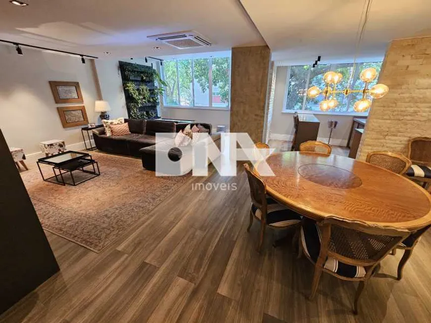 Foto 1 de Apartamento com 3 Quartos à venda, 165m² em Leblon, Rio de Janeiro