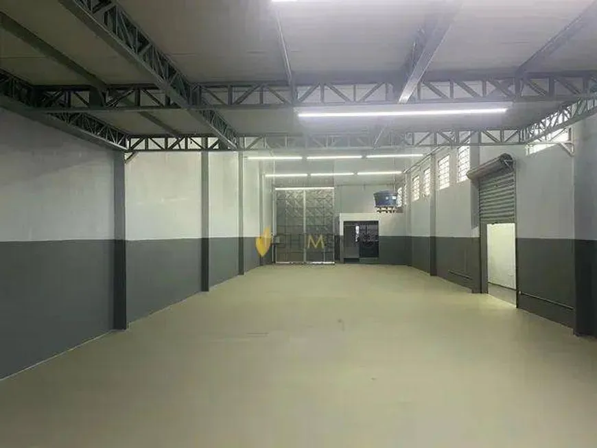 Foto 1 de Galpão/Depósito/Armazém para alugar, 650m² em Itaquera, São Paulo