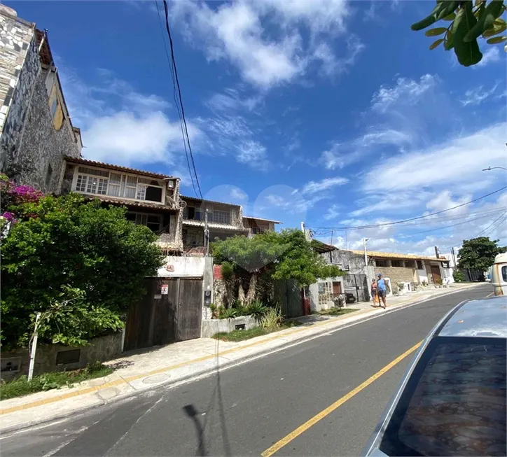 Foto 1 de Sobrado com 4 Quartos à venda, 230m² em Stella Maris, Salvador