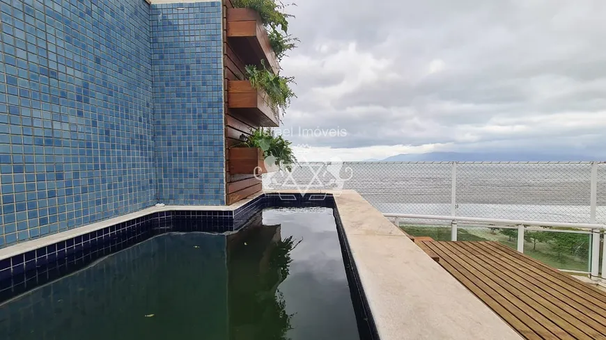 Foto 1 de Apartamento com 4 Quartos à venda, 210m² em Indaiá, Caraguatatuba