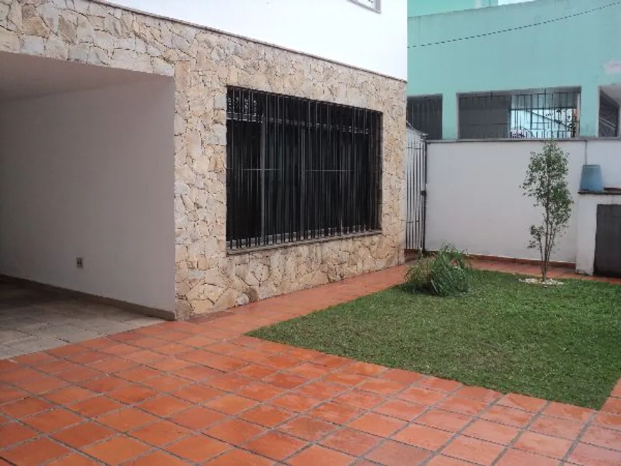 Foto 1 de Casa com 3 Quartos à venda, 187m² em Jardim Londrina, São Paulo