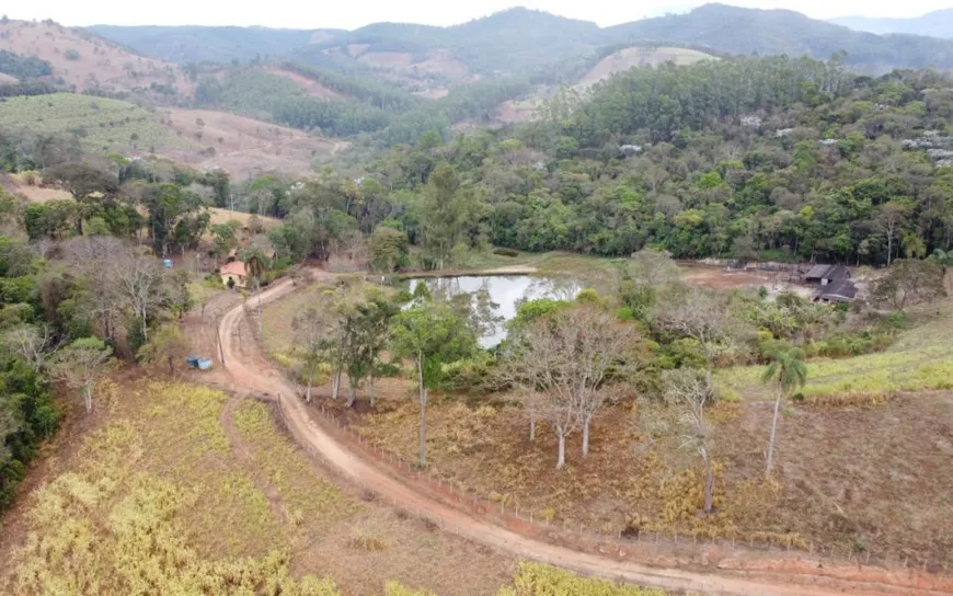 Foto 1 de Lote/Terreno à venda, 20000m² em Zona Rural, Caeté