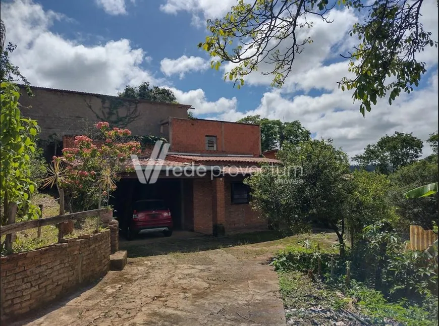 Foto 1 de Fazenda/Sítio com 3 Quartos à venda, 200m² em Chacaras Santo Antonio do Jardim, Jaguariúna