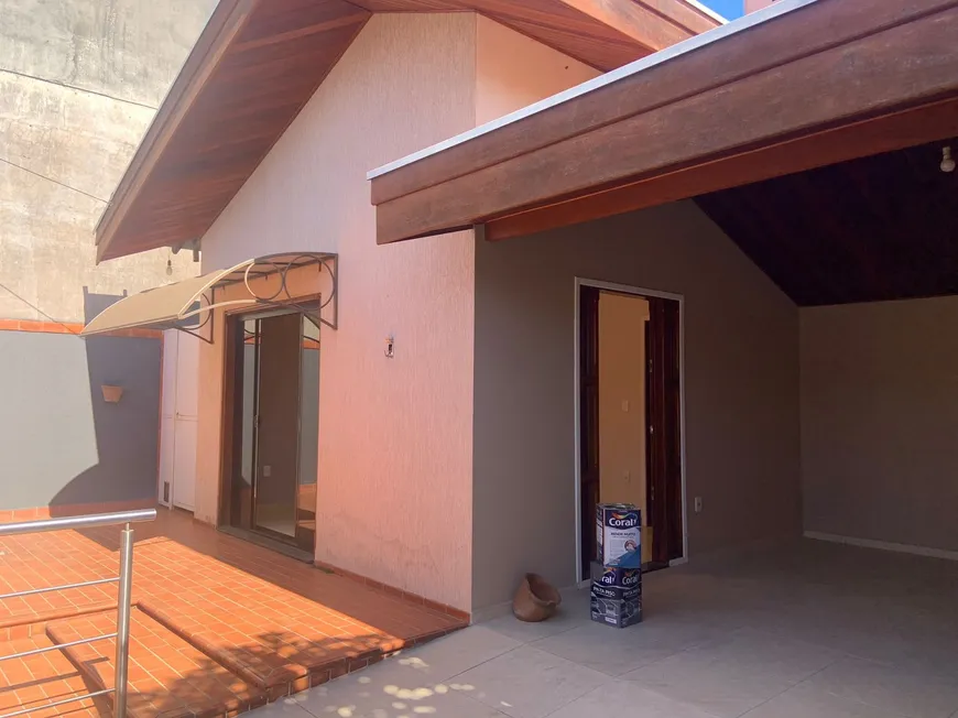 Foto 1 de Casa com 2 Quartos à venda, 150m² em Jardim Boa Vista, Mogi Guaçu