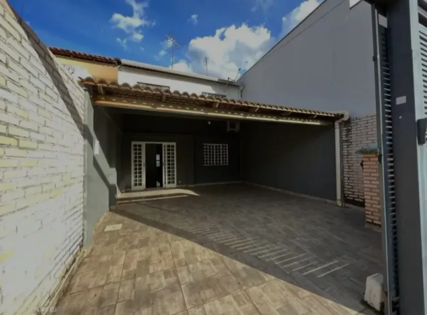 Foto 1 de Casa com 2 Quartos à venda, 140m² em Jardim Pazini, Taboão da Serra