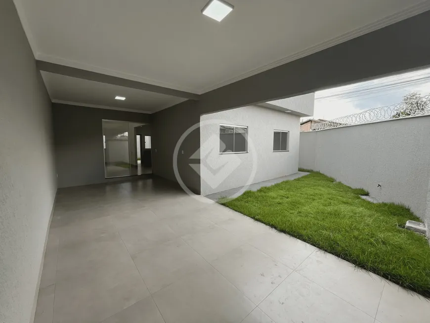 Foto 1 de Casa com 3 Quartos à venda, 140m² em Residencial Jardim Canedo, Senador Canedo