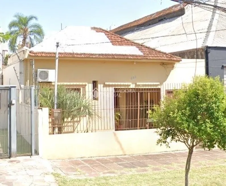 Foto 1 de Casa com 5 Quartos à venda, 208m² em Partenon, Porto Alegre