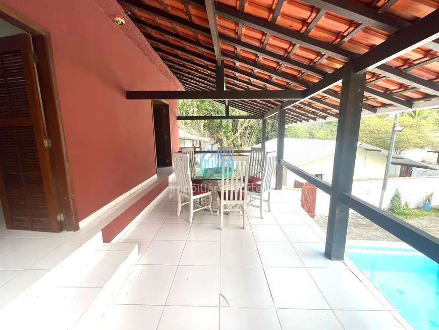 Foto 1 de Casa com 8 Quartos à venda, 900m² em Cantagalo, Guapimirim