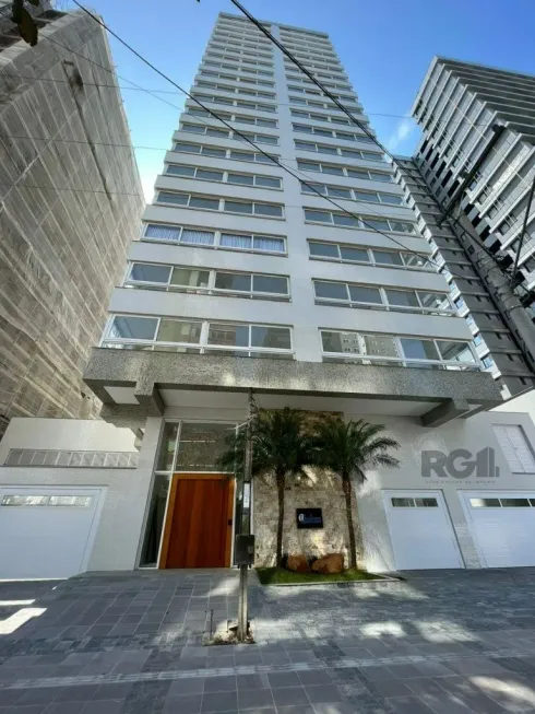 Foto 1 de Apartamento com 3 Quartos à venda, 132m² em Predial, Torres