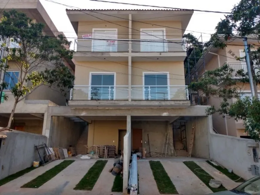 Foto 1 de Casa de Condomínio com 3 Quartos à venda, 150m² em Lajeado, Cotia