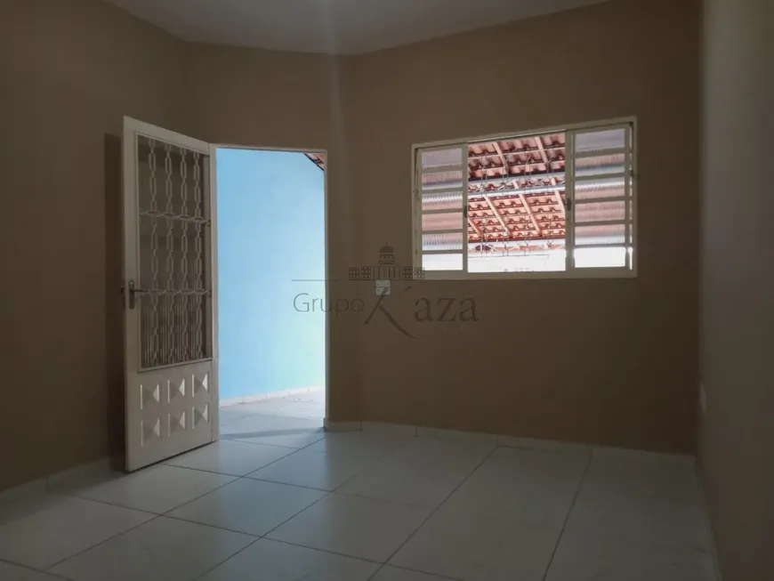 Foto 1 de Sobrado com 4 Quartos para alugar, 143m² em Vila Industrial, São José dos Campos