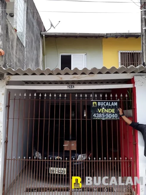 Foto 1 de Sobrado com 3 Quartos à venda, 260m² em Jardim Ouro Preto, Taboão da Serra