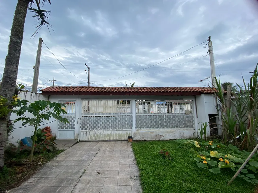 Foto 1 de Casa com 2 Quartos à venda, 161m² em Gaviotas, Itanhaém