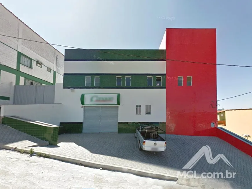 Foto 1 de Galpão/Depósito/Armazém à venda, 900m² em Centro, Lavras